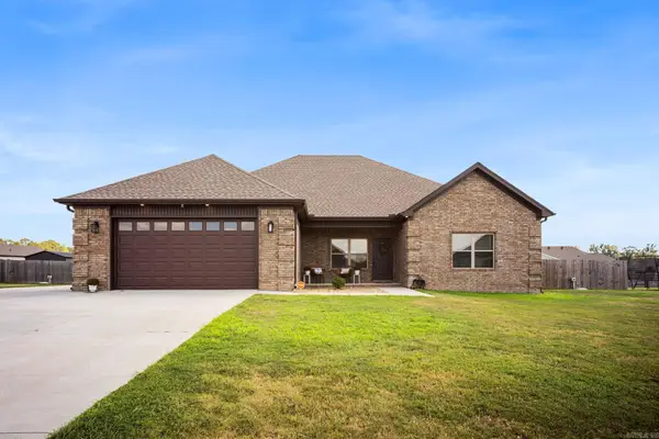 65 Charlene Drive, Cabot, AR 72023
