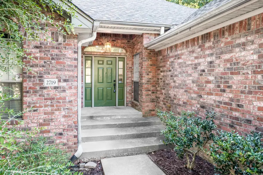 2719 Creekside Dr, Little Rock, AR 72211 - #2