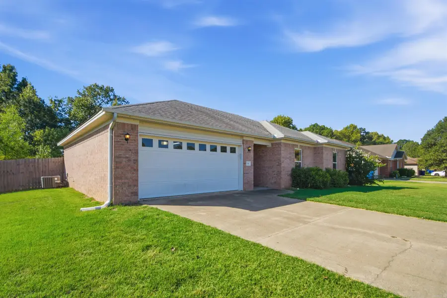 38 W Plaza Boulevard, Cabot, AR 72023 - #3