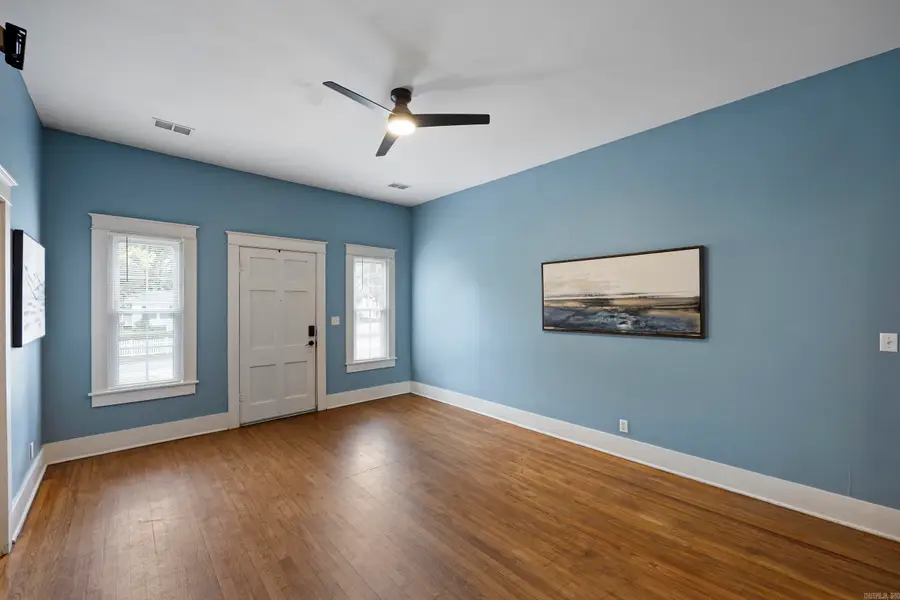 403 E Church Street, Morrilton, AR 72110 - #2