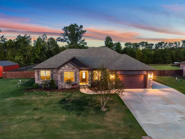 225 Mayberry Drive, Cabot, AR 72023