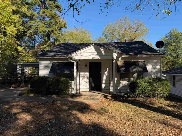 405 Freeman Street, Hot Springs, AR 71913