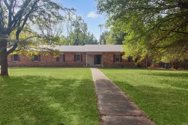 1505 Country Manor Lane, Jonesboro, AR 72404