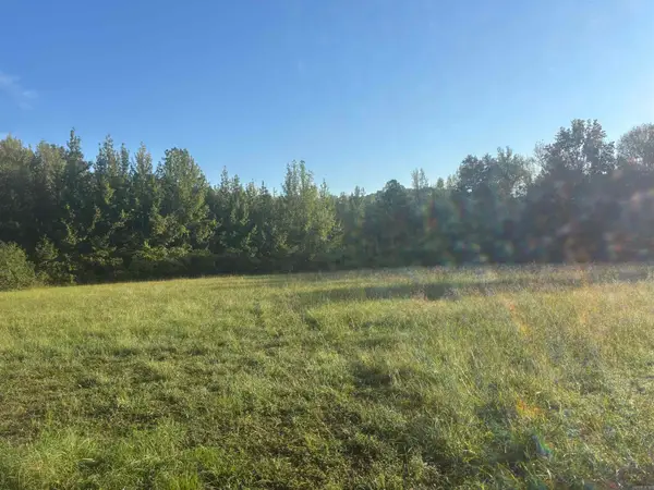 Address Withheld By Seller, Clinton, AR 72031