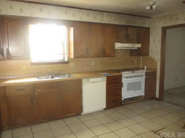 10813 Lionel Dr, Little Rock, AR 72209 - #2