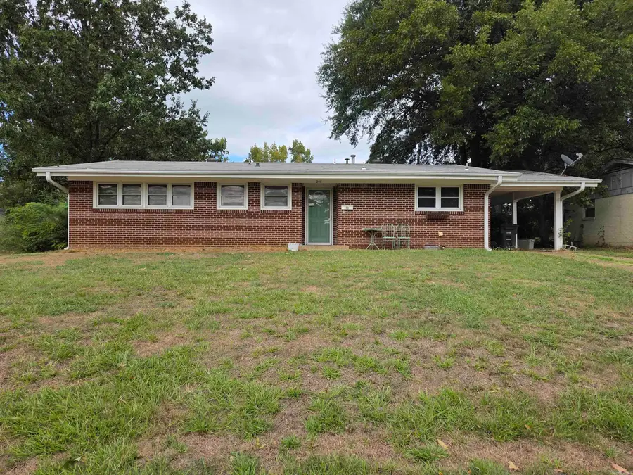 208 Braden Street, Jacksonville, AR 72076 - #2