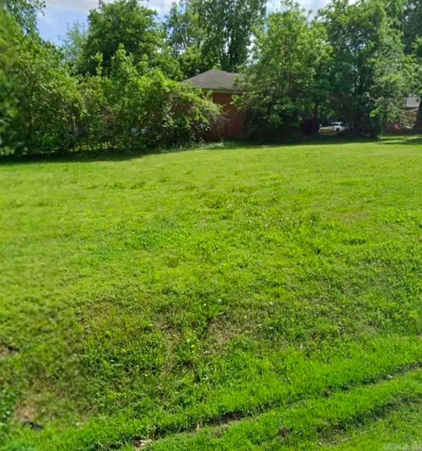 420 W Mcdonald, Paragould, AR 72450