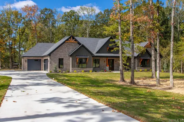 3108 Avilla Manor, Alexander, AR 72002