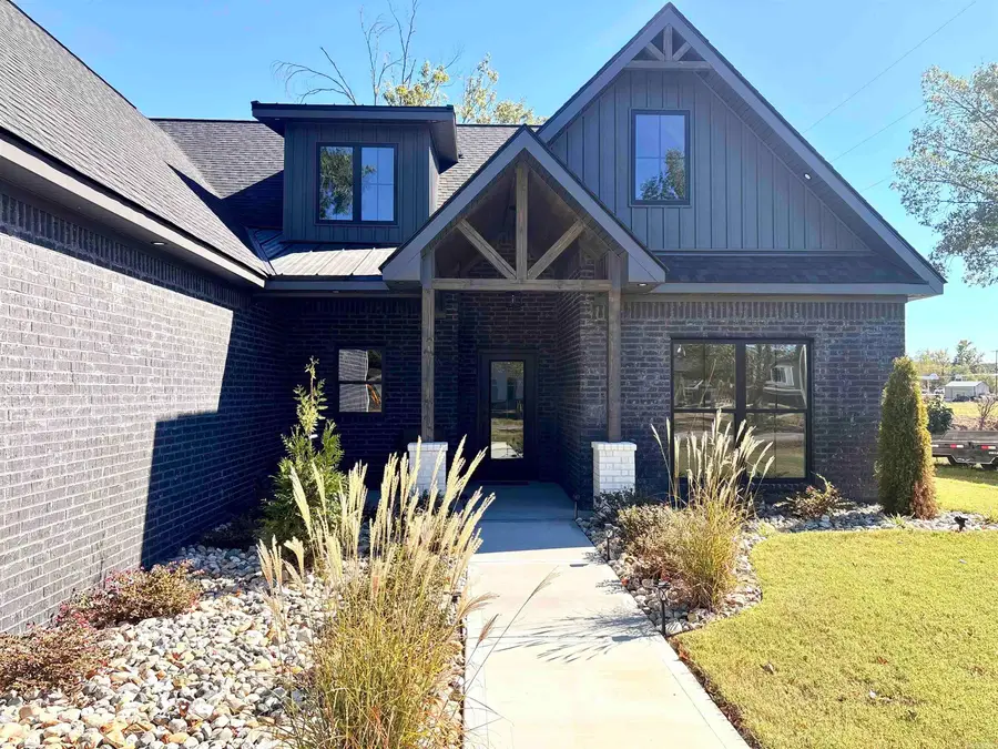 1947 Lakeview Drive, Kensett, AR 72082 - #2