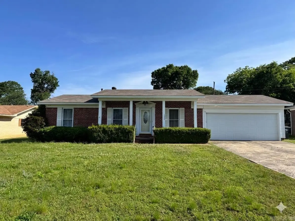 1330 Glenmere Circle, Malvern, AR 72104 - #1