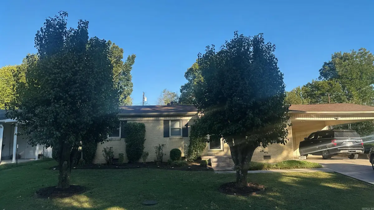 213 Tech Streeet, Paragould, AR 72450 - #1