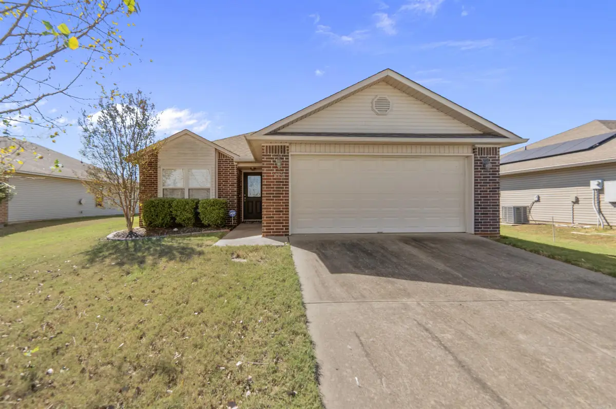 12212 Amaranth Dr, North Little Rock, AR 72117 - #1