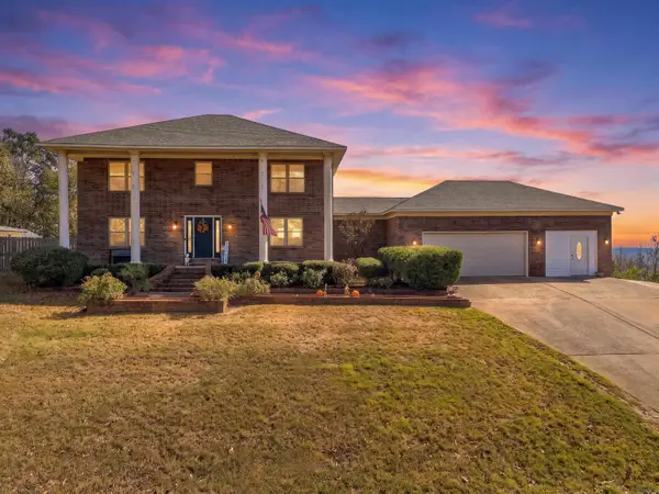 9 Pine Bluff Road, Conway, AR 72034