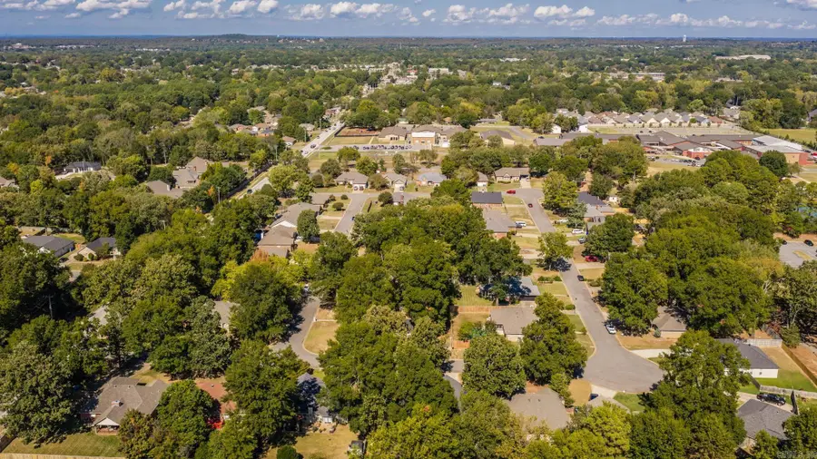 2835 Patricia, Conway, AR 72034 - #3