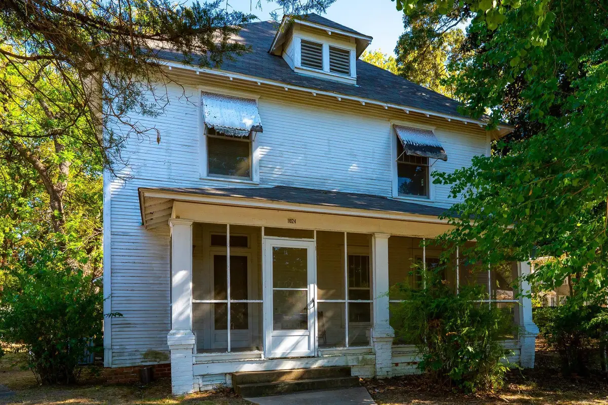 1024 Clifton Street, Conway, AR 72034 - #1