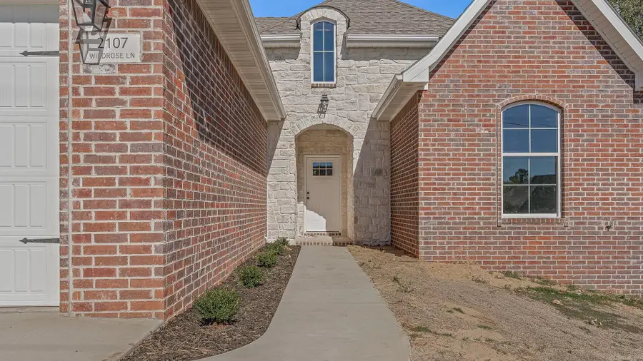 2107 Wildrose Lane, Paragould, AR 72450 - #3
