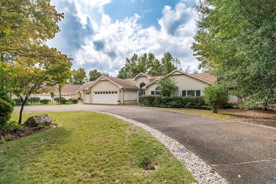 48 Sanchez Way, Hot Springs Village, AR 71909 - #2