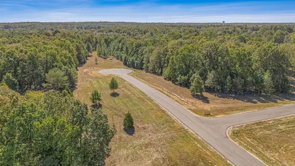 104 Finch Estates Drive, Paragould, AR 72450