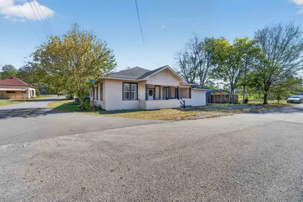 214 Gurdon Street, Norman, AR 71960