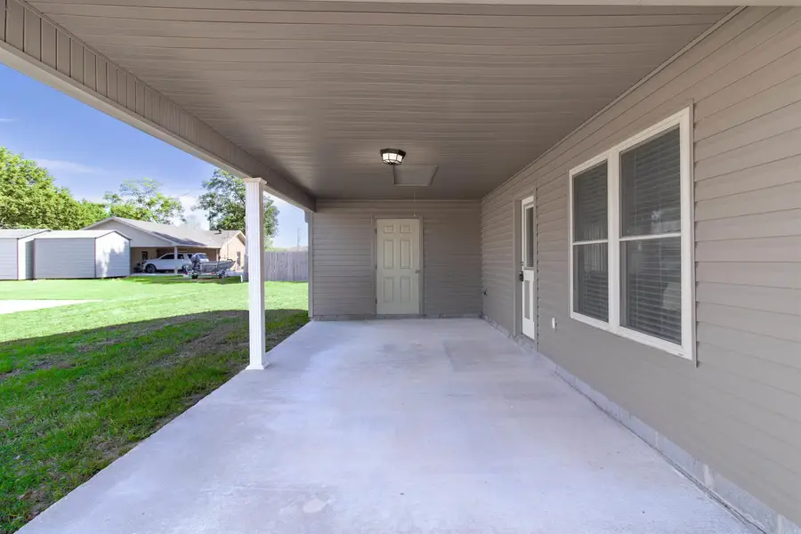 204 Dogwood Street, Lake City, AR 72437 - #3