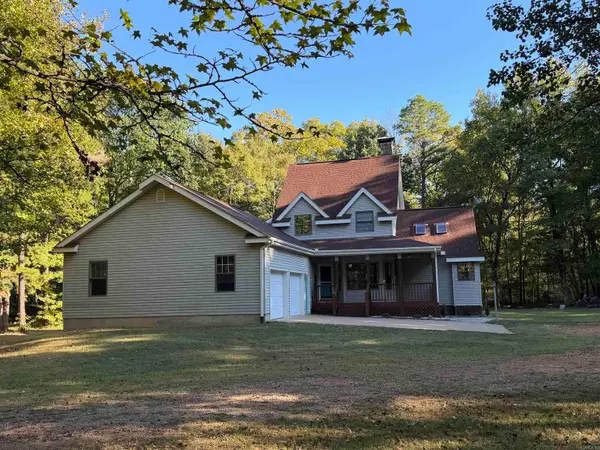 72 Midnight Drive, Mount Ida, AR 71957