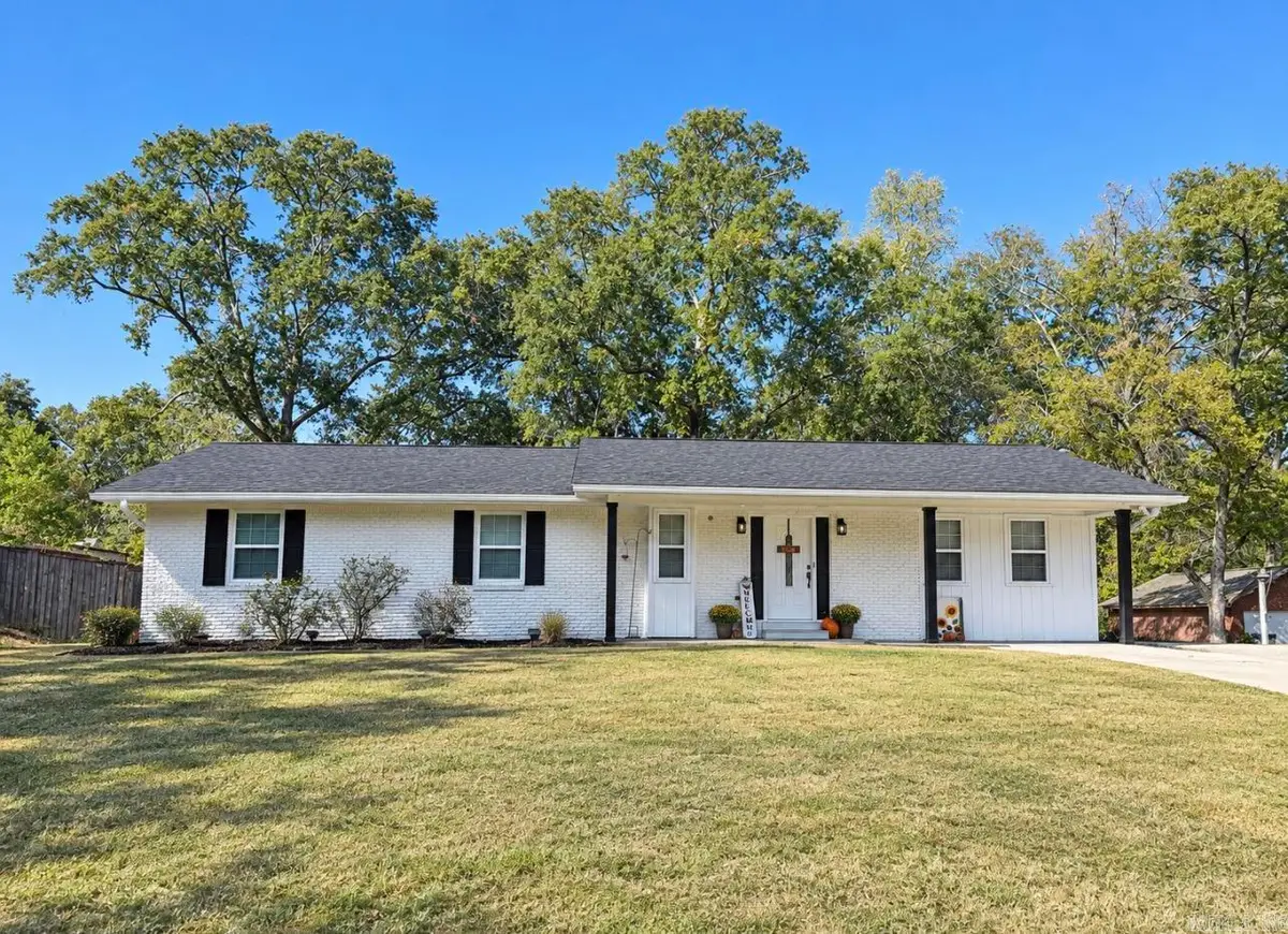310 N Myrtle St., Junction City, AR 71749 - #1