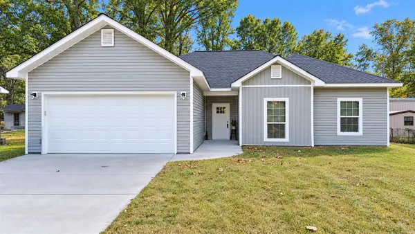 907 West Street, White Hall, AR 71602