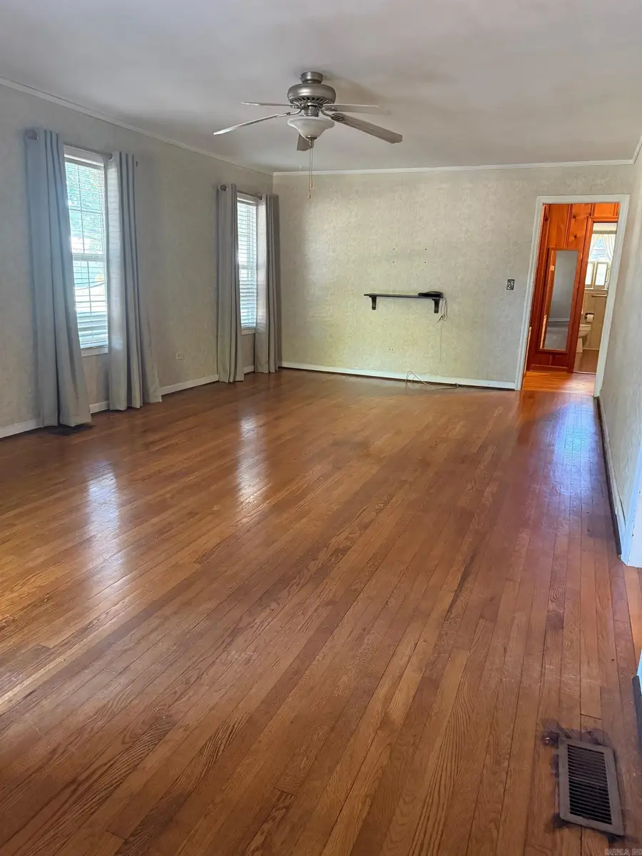 508 N 8th Street, Paragould, AR 72450 - #2