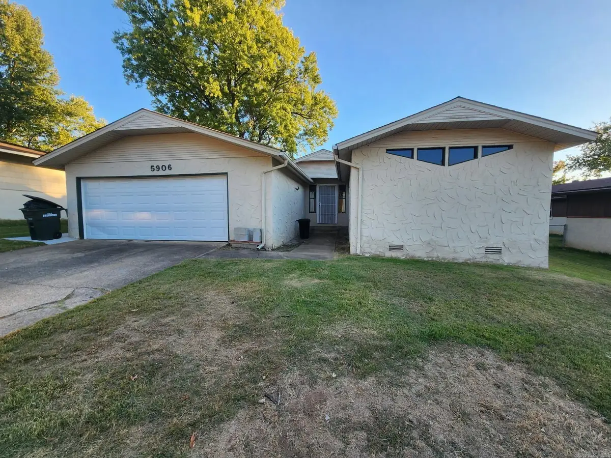 5906 Woodview Drive N, Sherwood, AR 72120 - #1