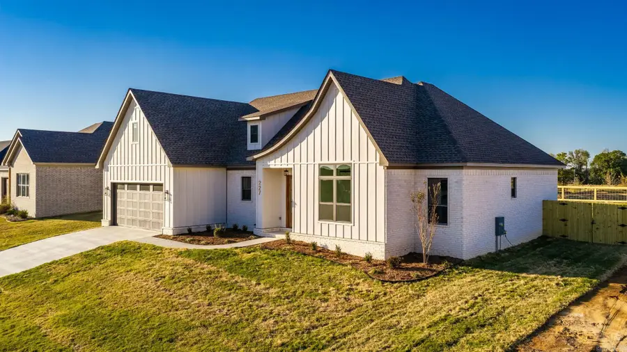 227 Michelle Drive, Beebe, AR 72012 - #3
