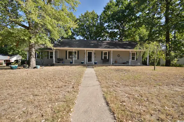 2609 Stoneleigh Drive, Benton, AR 72015