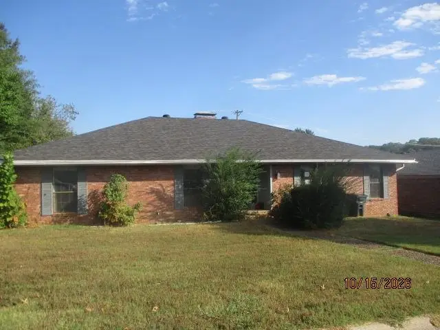 802 Grosvenor Dr, Sherwood, AR 72120 - #1