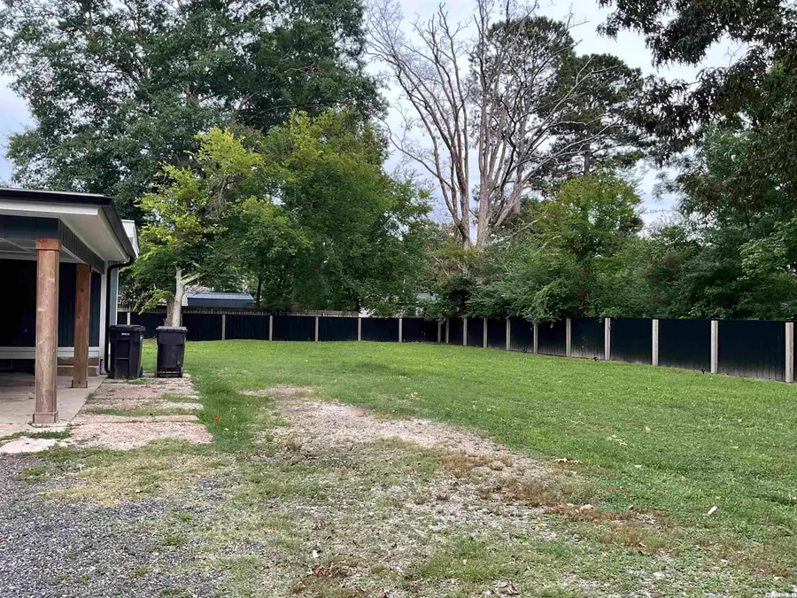 1025 Edwards Street, Malvern, AR 72104 - #3