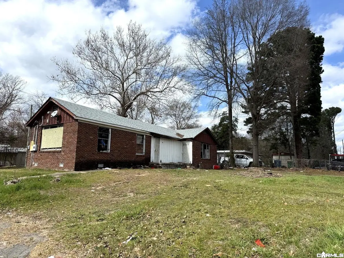 8720 Stanton Rd, Little Rock, AR 72209 - #1