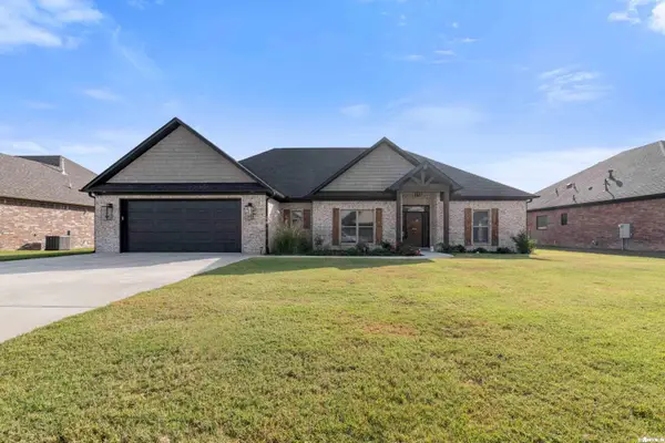 2328 Lakewood Circle, Cabot, AR 72023