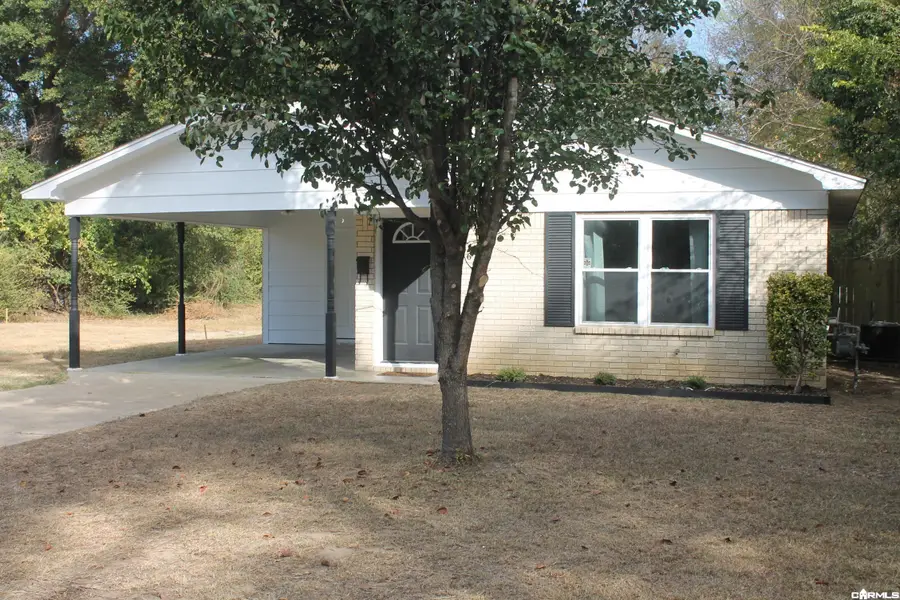 616 E Sullenberger Avenue, Malvern, AR 72104 - #3