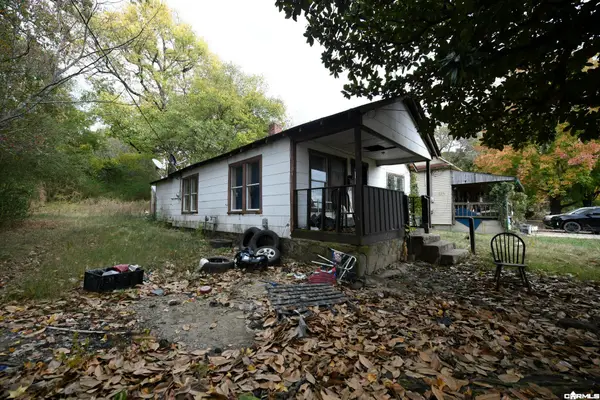 1104 S Tenth Street, Mena, AR 71953
