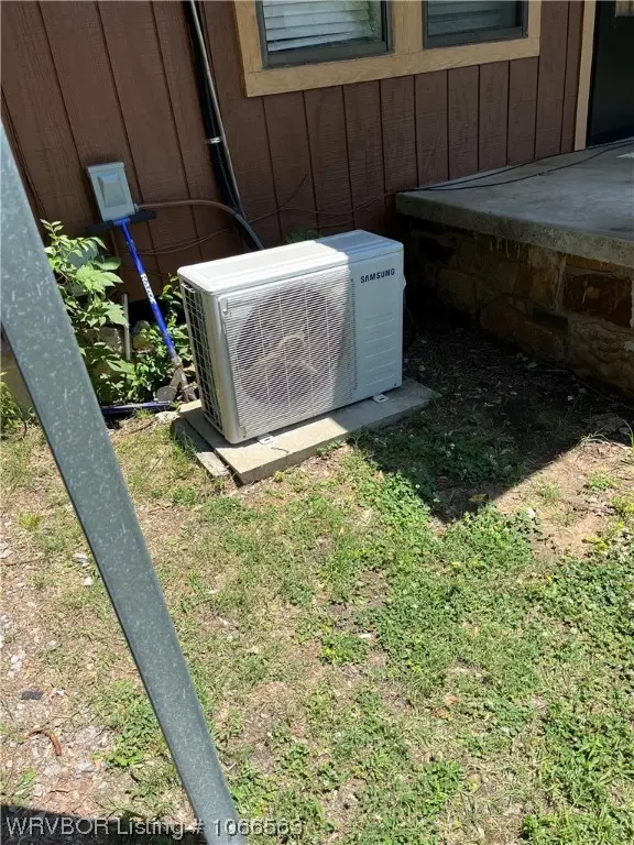 1203/1205 E Rock Island Avenue, Wilburton, OK 74578 - Image #3