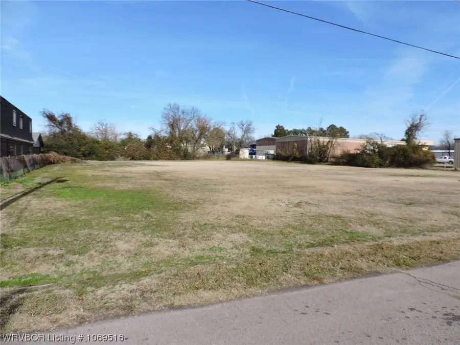 705 S Xavier Street, Fort Smith, AR 72901 - Image #2
