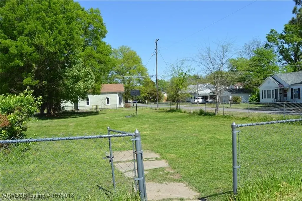 311 Clayton Avenue, Poteau, OK 74953 - Image #1