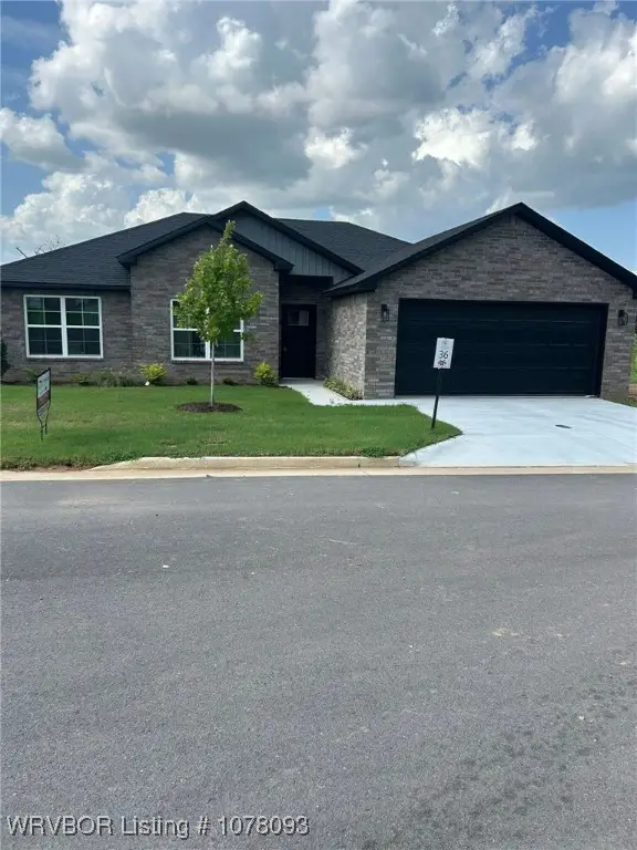 1020 Hunter Drive, Barling, AR 72923 - Image #1