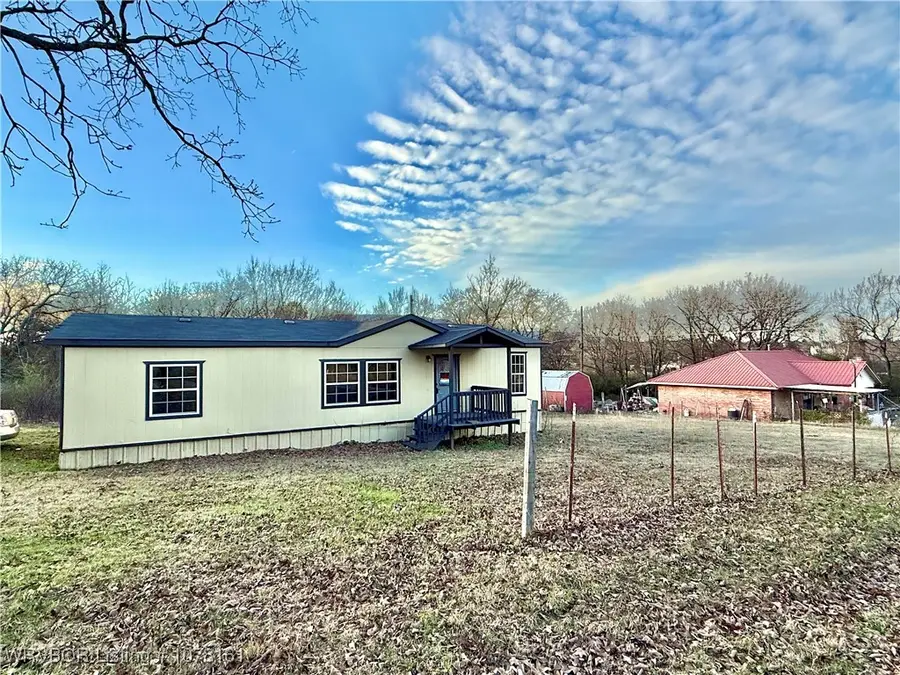 401 Warner Street, Poteau, OK 74953 - Image #2