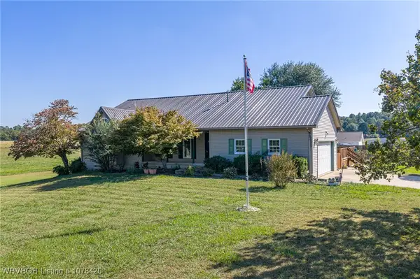 1747 Lacey Lane, Waldron, AR 72958