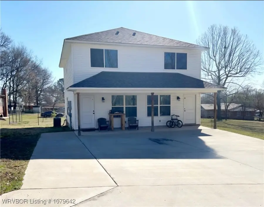 518 N Coker Street #A & B, Greenwood, AR 72936 - Image #2