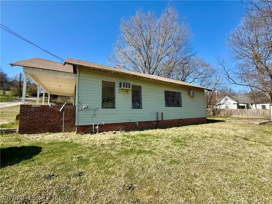 206 Green Avenue, Poteau, OK 74953 - Image #2