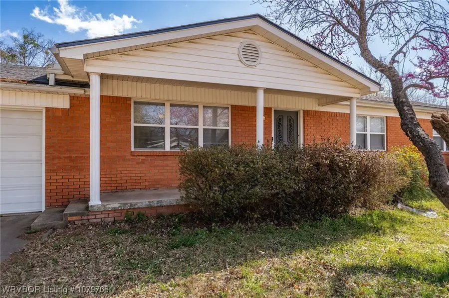 8005 Holly Avenue, Fort Smith, AR 72908 - Image #2