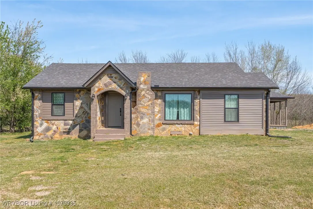 6404 W Highway 10, Hackett, AR 72937 - Image #1