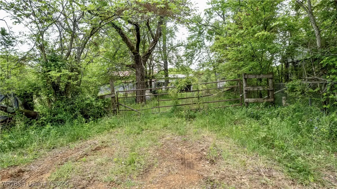 474366 E 1040 Road, Muldrow, OK 74948 - Image #1