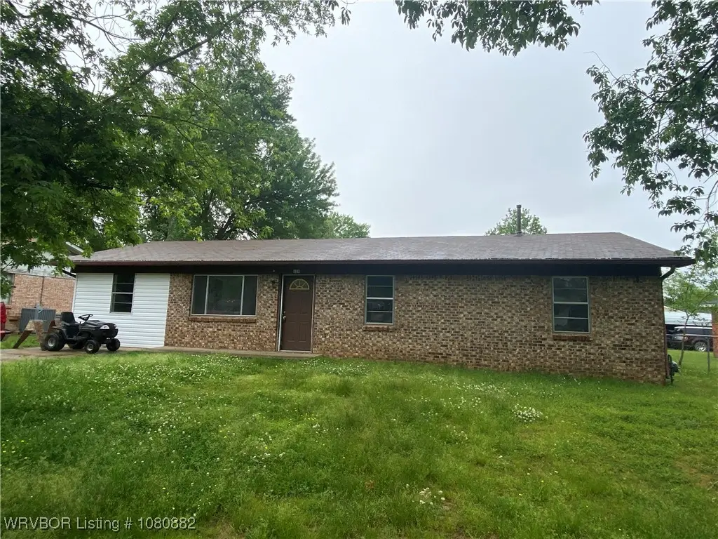 614 N School Street, Charleston, AR 72933 - #1