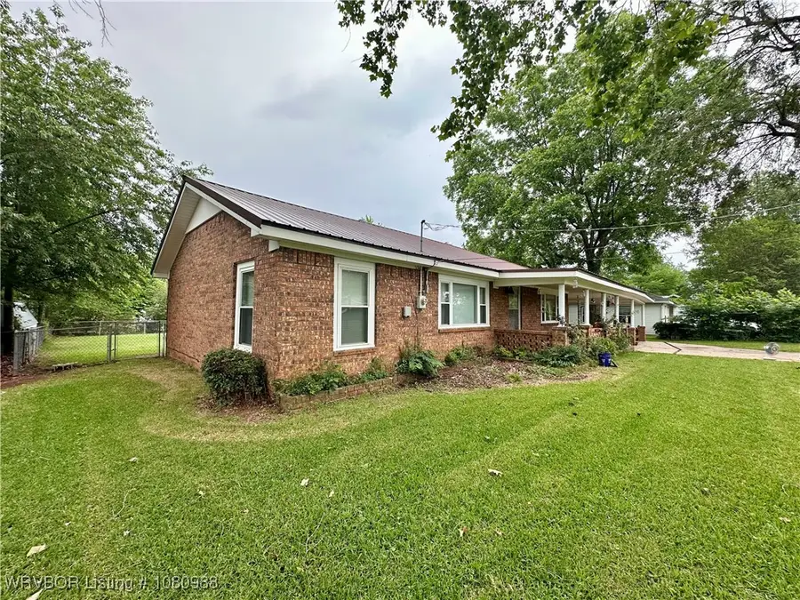 703 Rosettie Street, Wister, OK 74966 - Image #2